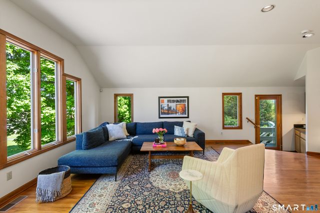 211 High Meadow Road, Fairfield, CT 06890