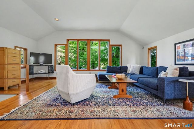 211 High Meadow Road, Fairfield, CT 06890