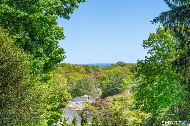 211 High Meadow Road, Fairfield, CT 06890