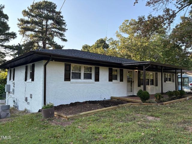 806 Lindley Dr Drive, Durham, NC 27703