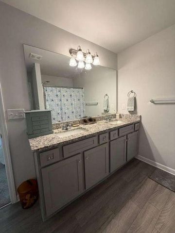 7565 Knoll Hollow Road, Lithonia, GA 30058