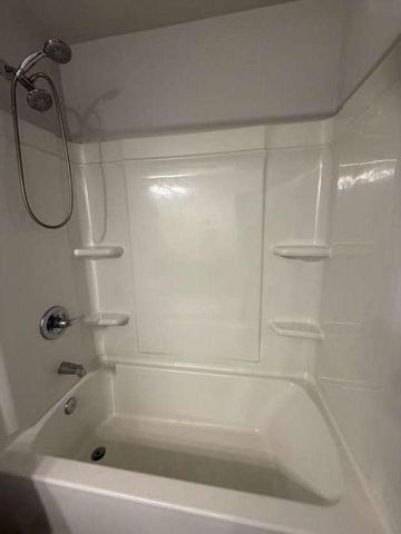 7565 Knoll Hollow Road, Lithonia, GA 30058