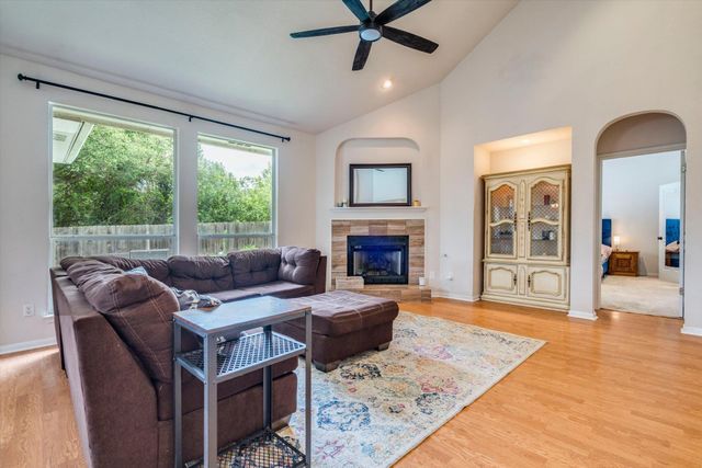 7025 Auckland DR, Austin, TX 78749