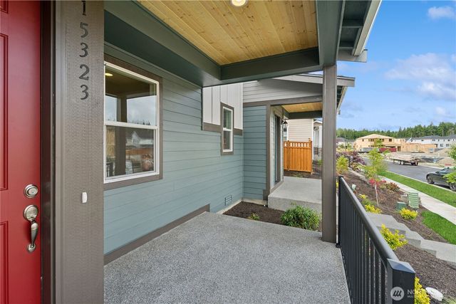 15323 207th Avenue E, Bonney Lake, WA 98391