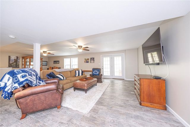 142 DORSCH DRIVE, Cranberry Twp, PA 16066