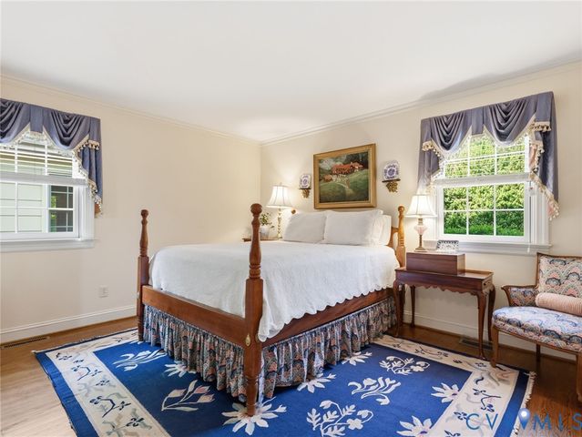 9111 Burkhart Dr, Henrico, VA 23229