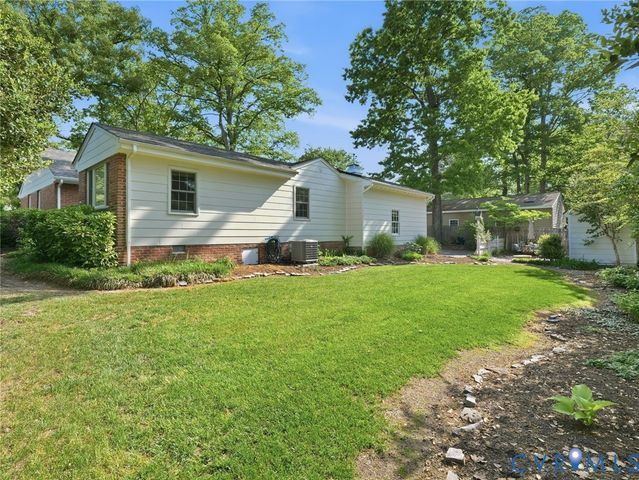 9111 Burkhart Dr, Henrico, VA 23229