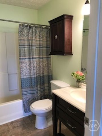 348 Sterling Creek, Richmond Hill, GA 31324