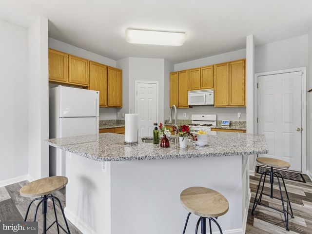 45370 BAREFOOT DR, California, MD 20619
