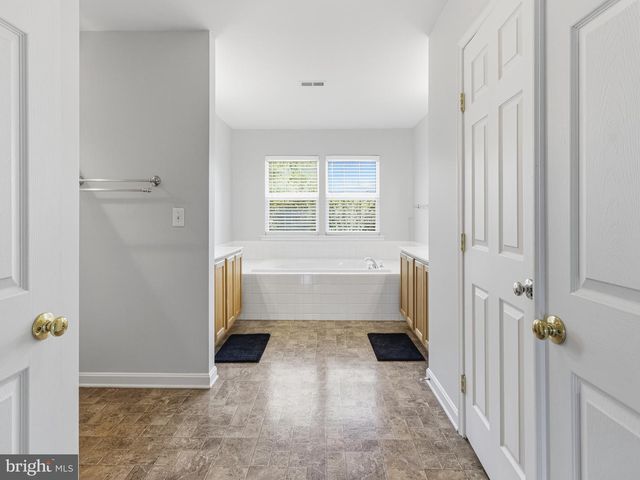 45370 BAREFOOT DR, California, MD 20619