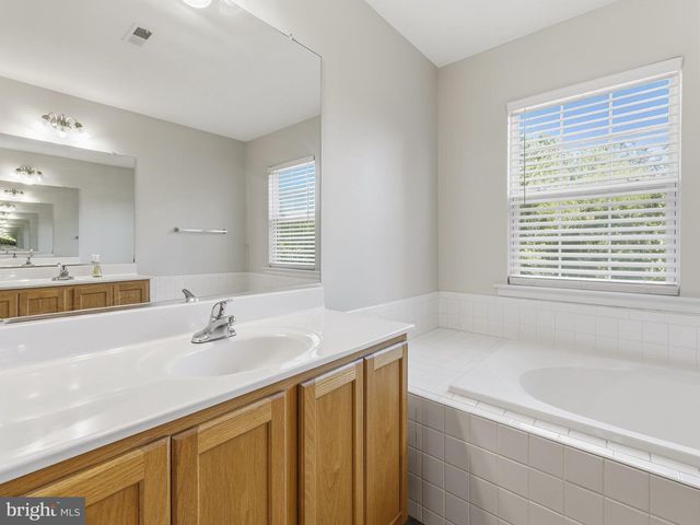 45370 BAREFOOT DR, California, MD 20619