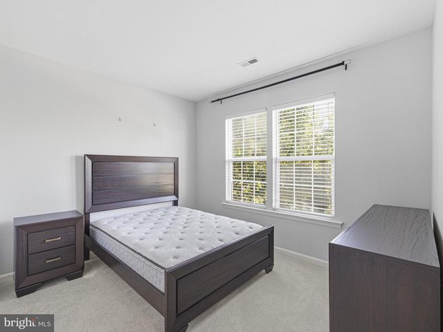 45370 BAREFOOT DR, California, MD 20619