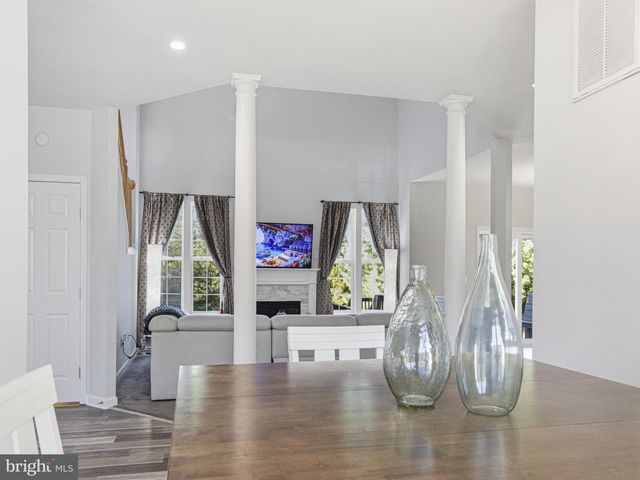 45370 BAREFOOT DR, California, MD 20619