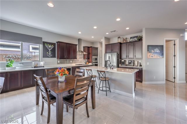 9068 Golden Crow Avenue, Las Vegas, NV 89148