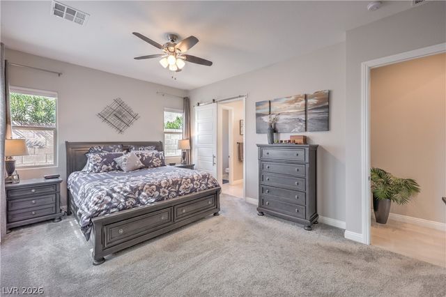 9068 Golden Crow Avenue, Las Vegas, NV 89148