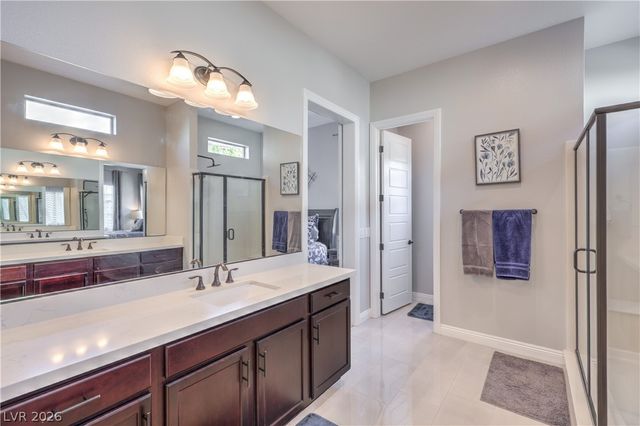 9068 Golden Crow Avenue, Las Vegas, NV 89148