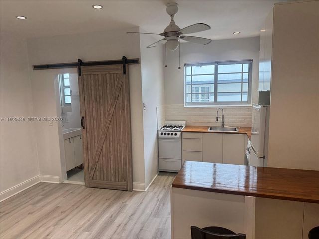 637 12th St 6, Miami Beach, FL 33139