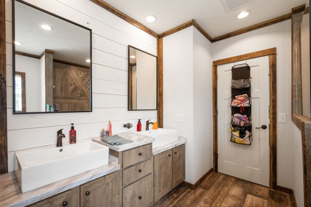 67 Lackey Rd, Kelso, TN 37348