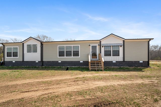67 Lackey Rd, Kelso, TN 37348