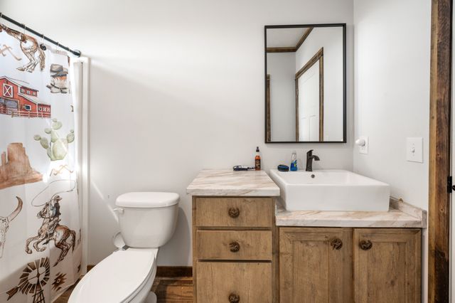 67 Lackey Rd, Kelso, TN 37348