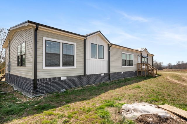 67 Lackey Rd, Kelso, TN 37348