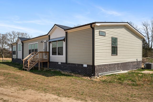 67 Lackey Rd, Kelso, TN 37348