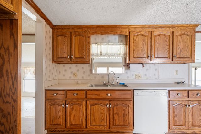 67 Lackey Rd, Kelso, TN 37348