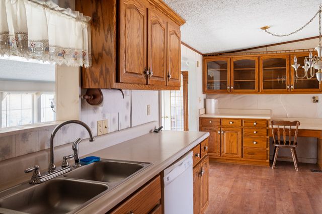 67 Lackey Rd, Kelso, TN 37348