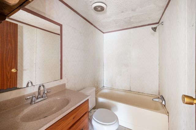 67 Lackey Rd, Kelso, TN 37348