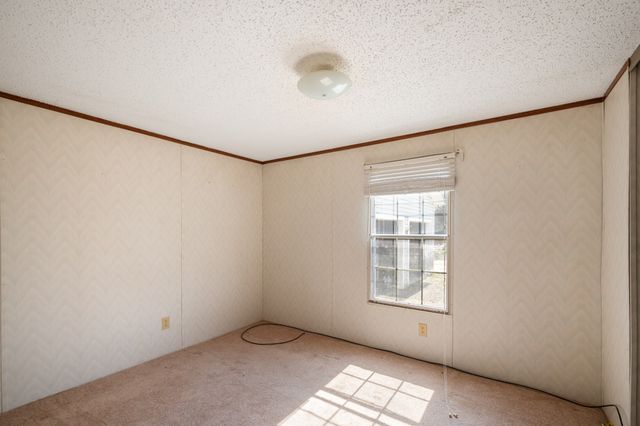 67 Lackey Rd, Kelso, TN 37348