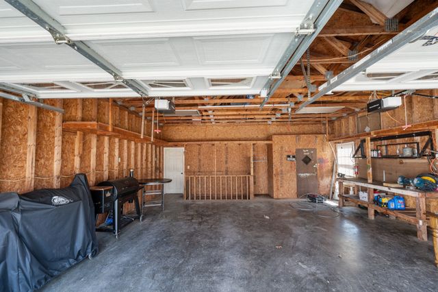 67 Lackey Rd, Kelso, TN 37348