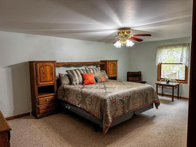 N9960 MEADOWLARK LANE, Crivitz, WI 54114