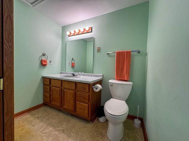 N9960 MEADOWLARK LANE, Crivitz, WI 54114