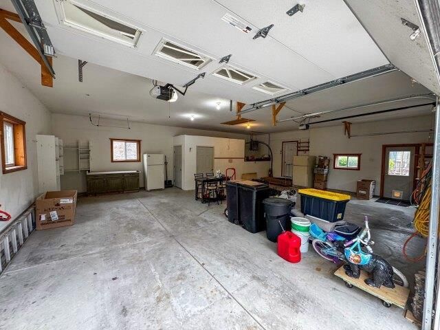 N9960 MEADOWLARK LANE, Crivitz, WI 54114