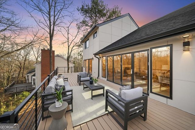 250 Bruton Way, Sandy Springs, GA 30342