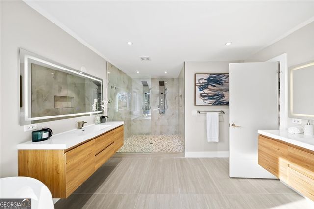 250 Bruton Way, Sandy Springs, GA 30342