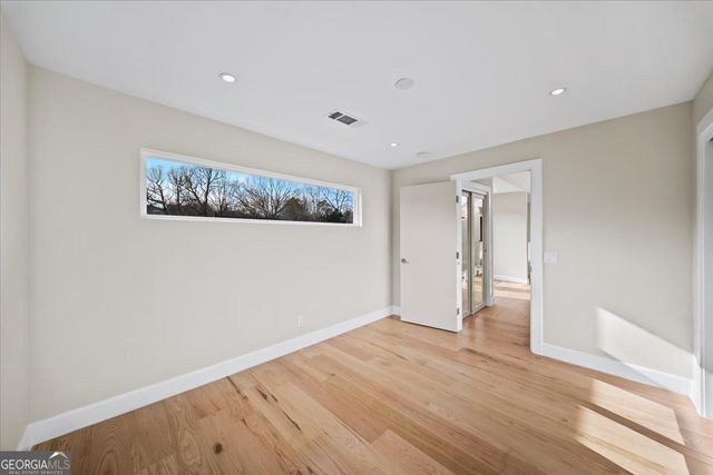 250 Bruton Way, Sandy Springs, GA 30342