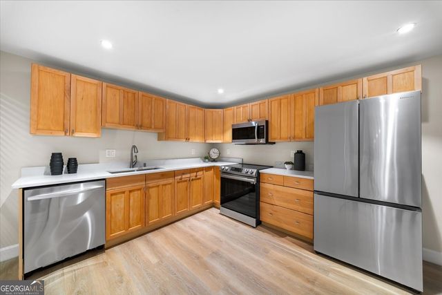 250 Bruton Way, Sandy Springs, GA 30342