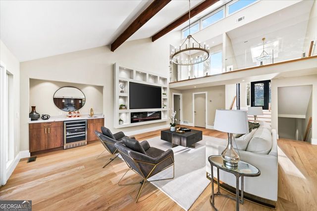 250 Bruton Way, Sandy Springs, GA 30342