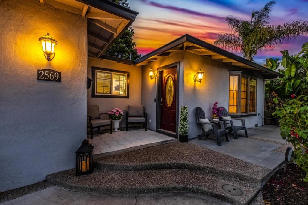 2569 Borax Drive, Santa Clara, CA 95051
