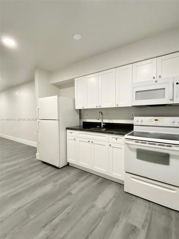 64 NE 78th St 2, Miami, FL 33138