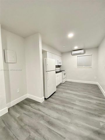 64 NE 78th St 2, Miami, FL 33138