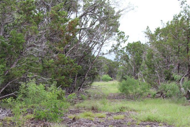 3216 CR 421, Evant, TX 76525