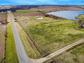 000 County Rd 427, Thrall, TX 76578