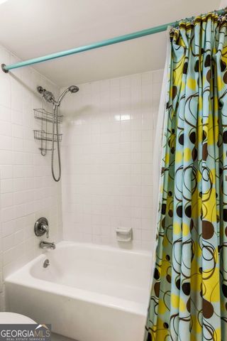 662 Serramonte Drive, Marietta, GA 30068
