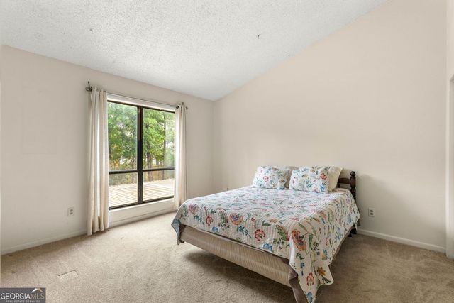 662 Serramonte Drive, Marietta, GA 30068