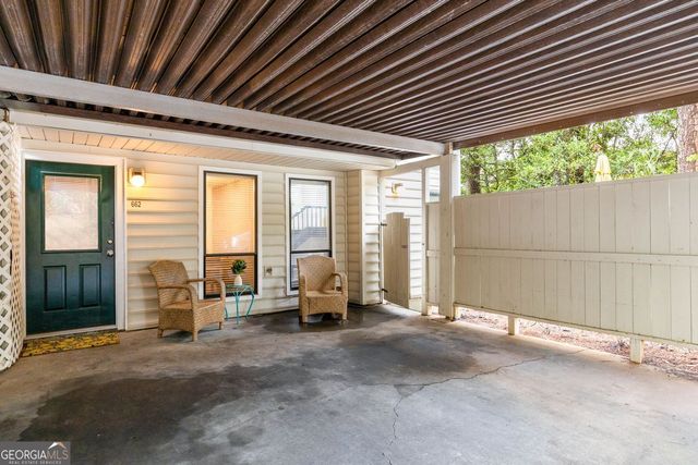 662 Serramonte Drive, Marietta, GA 30068