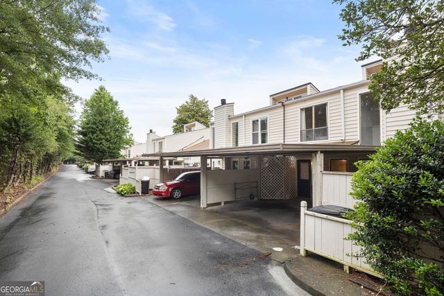 662 Serramonte Drive, Marietta, GA 30068