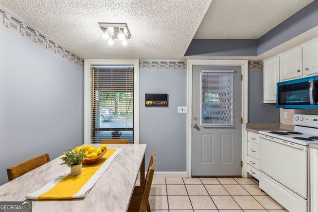 662 Serramonte Drive, Marietta, GA 30068