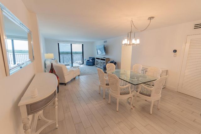 1208 Marine Way 803, North Palm Beach, FL 33408